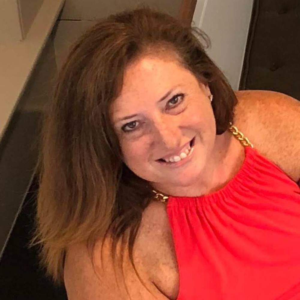 Meet your Posher, Cristina